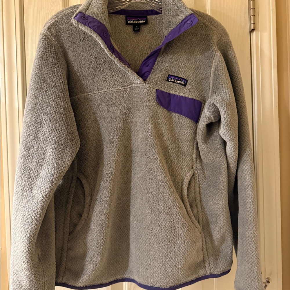 Patagonia Gray and Purple Fleece Pullover
